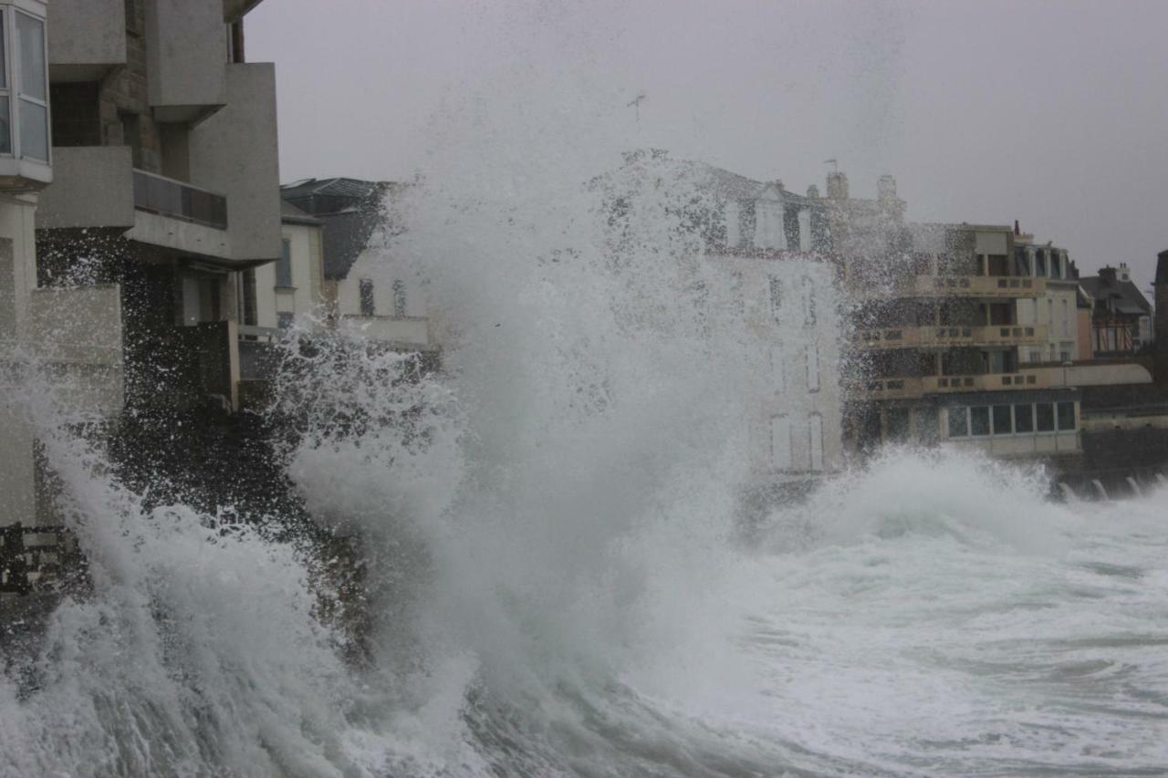 Kerschutz Apartment Saint-Malo Exterior photo